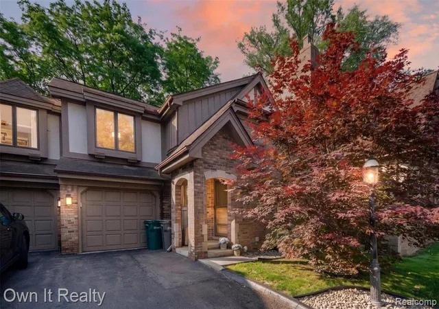 1st image of 718 S Military St, Dearborn, MI 48124 | MLS# 61008011