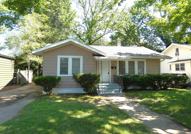 Homes for sale in Benton Harbor, MI | 183 Searles Ave, Benton Harbor, MI 49022 | MLS# 70544225