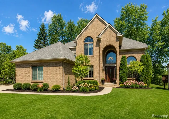 Homes for sale in Auburn Hills, MI | 3472 Paramount Ln, Auburn Hills, MI 48326 | MLS# 60983383