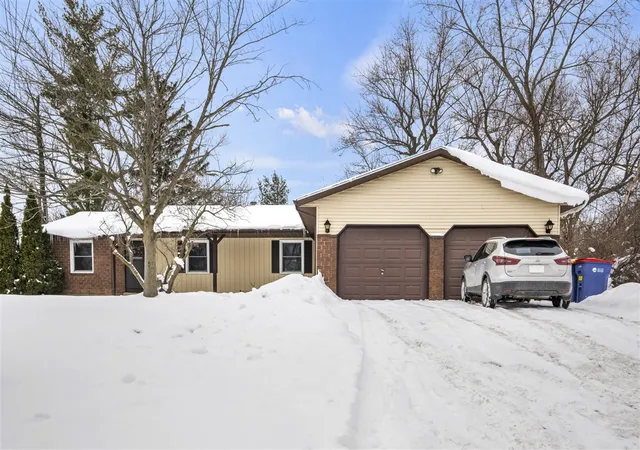 Homes for sale in Grand Rapids, MI | 1951 Ridgewood Ave, Grand Rapids, MI 49506 | MLS# 70513865