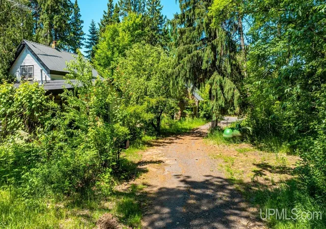 Homes for sale in Pelkie, MI | 23180 S Laird Rd, Pelkie, MI 49958 | MLS# 50213459