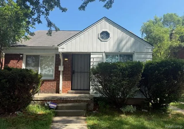 1st image of 12014 Duchess St, Detroit, MI 48224 | MLS# 60919373