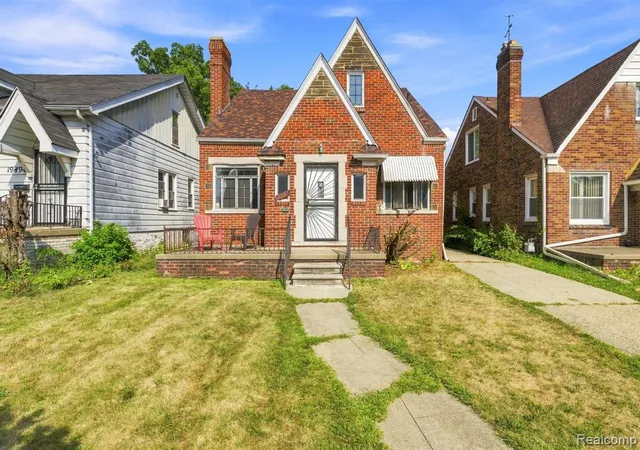 2nd image of 19486 Packard St, Detroit, MI 48234 3195 | MLS# 61024226
