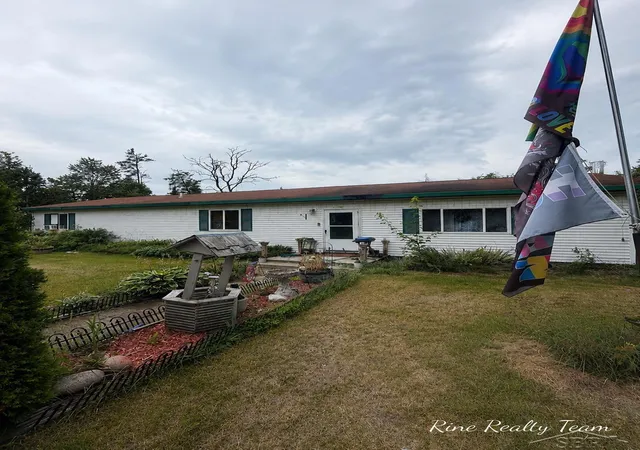 image of 10882 Chase Bridge Rd, Roscommon, MI 48653 | MLS# 50219537