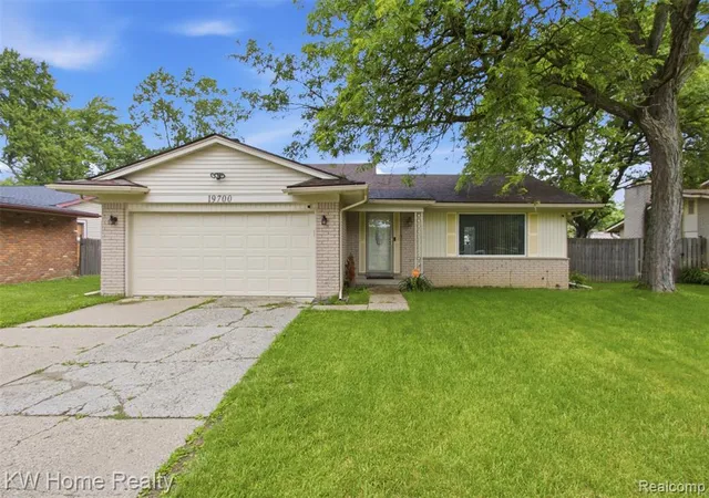 Homes for sale in Southfield, MI | 19700 Northbrook Dr, Southfield, MI 48076 | MLS# 61006463