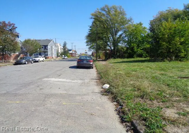 7th image of 404 Harper Ave, Detroit, MI 48202 | MLS# 60261285