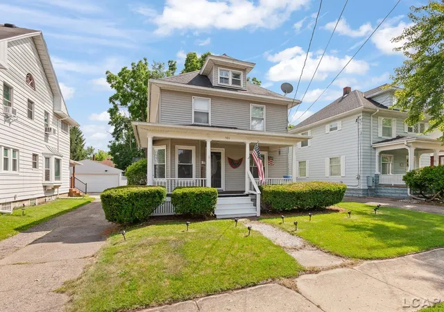 Homes for sale in Jackson, MI | 501 Harwood St, Jackson, MI 49203 | MLS# 50213418