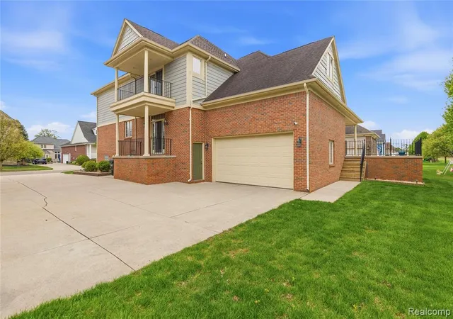Homes for sale in Shelby Township, MI | 49783 Golden Park Dr, Shelby Township, MI 48315 | MLS# 60990666