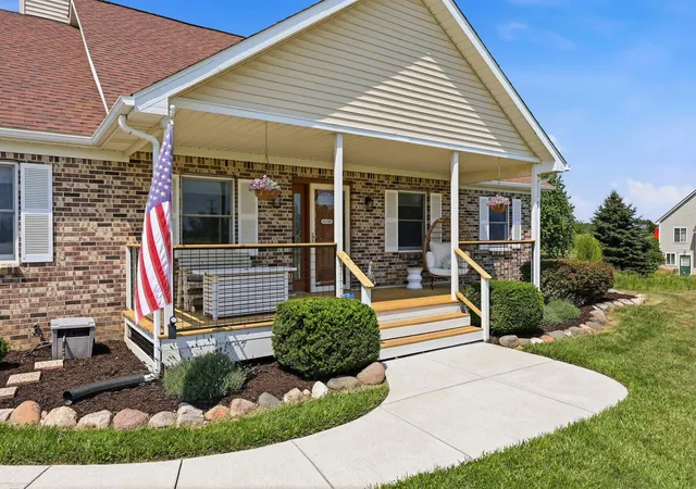 Photo 3 of Sale Pending at 3156 Howland Rd, Almont Twp, MI 48003 | MLS# 50219405 | Listing updated on 2026-08-31