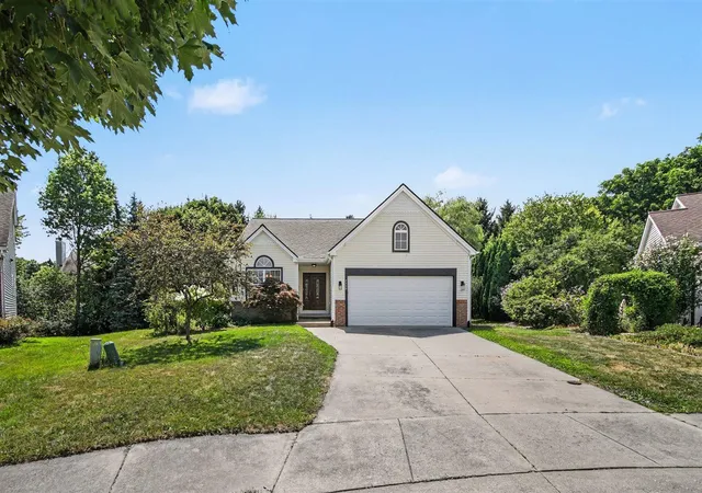 Photo 2 of Single family home for sale at 7539 Lake St, Dexter, MI 48130 | MLS# 70550397 | Listing updated on 2026-09-03
