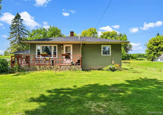 Photo 2 of Single family home for sale at 9093 N Genesee Rd, Mount Morris, MI 48458 9729 | MLS# 61025046 | Listing updated on 2026-09-13