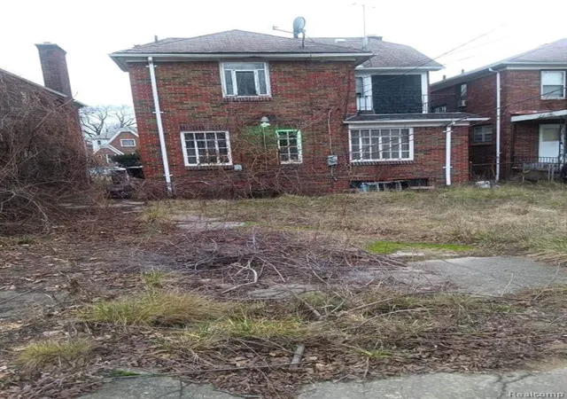 3rd image of 19206 Pennington Dr, Detroit, MI 48221 | MLS# 60301534