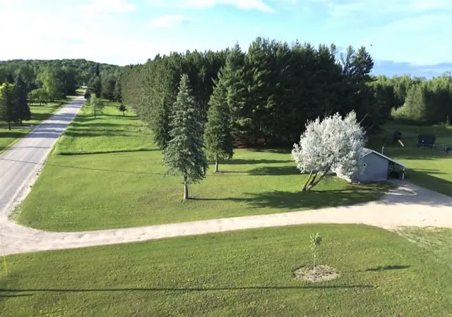Homes for sale in Evart, MI | 5236 110th Ave, Evart, MI 49631 | MLS# 70538991