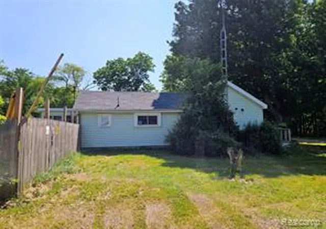 Homes for sale in Otter Lake, MI | 6406 12Th St, Otter Lake, MI 48464 | MLS# 61009220