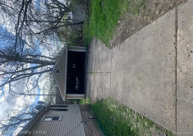 4th image of 13623 Penrod St, Detroit, MI 48223 | MLS# 60989590