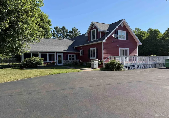 Homes for sale in Hurley, WI | 14469 N River Rd, Hurley, WI 54534 | MLS# 50214719