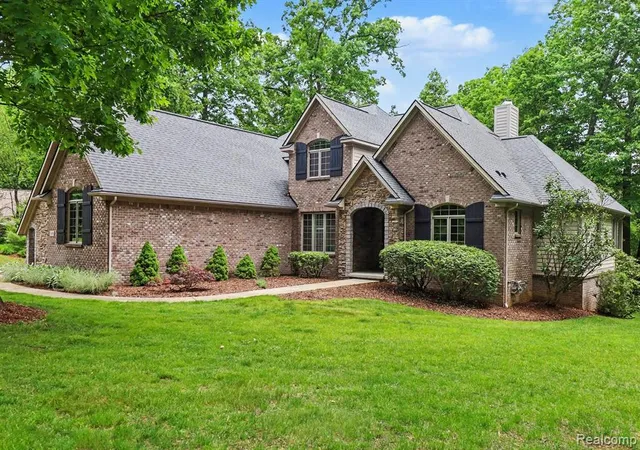 5th image of 10490 Deer Ridge Trl, Holly, MI 48442 | MLS# 61002346