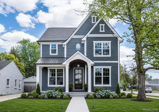 Single family home for sale at 3800 Linwood Ave, Royal Oak, MI 48073 | MLS# 60993311 | Listing updated on 2026-08-14