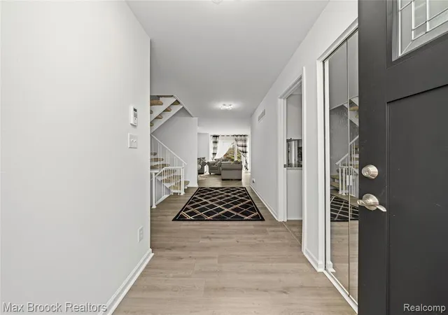 Photo 2 of Condo for sale at 7451 Pebble Pt, West Bloomfield, MI 48322 3517 | MLS# 61025478 | Listing updated on 2026-08-29