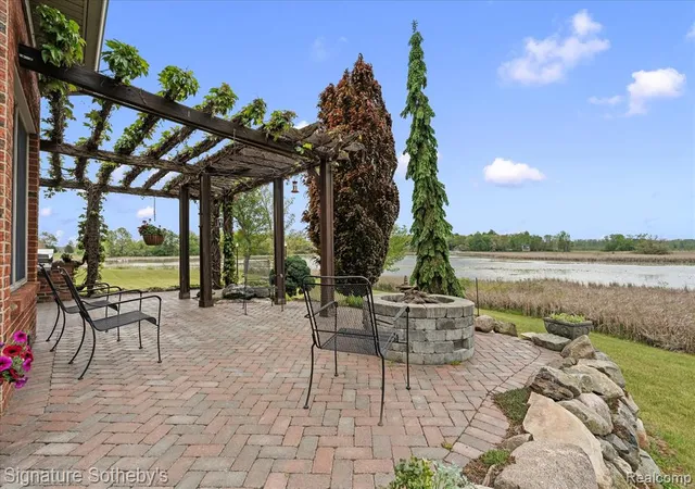4th image of 6831 Price Lake Rd, Jackson, MI 49201 | MLS# 60994720