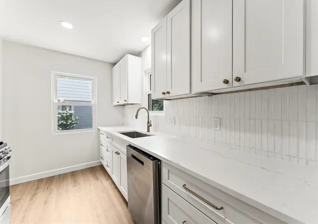 Photo 5 of Single family home for sale at 14041 Vernon St, Oak Park, MI 48237 | MLS# 70552747 | Listing updated on 2026-08-24