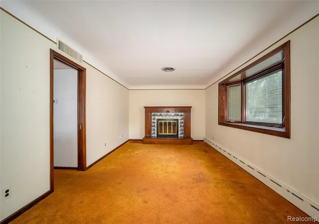 Photo 3 of Single family home for sale at 751 Auburn St, Plymouth, MI 48170 1072 | MLS# 61025421 | Listing updated on 2026-08-29