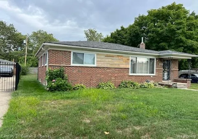 3rd image of 20500 Braile St, Detroit, MI 48219 | MLS# 60931587