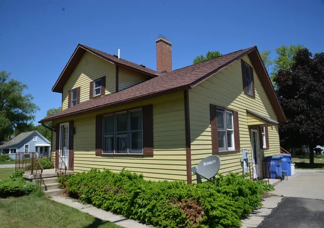 1st image of 114 W Second St, Elk Rapids, MI 49629 | MLS# 80072666