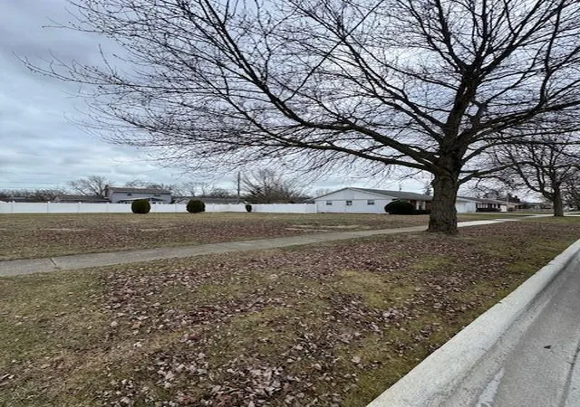 4th image of 1234 John L Dr, Monroe, MI 48162 | MLS# 70448623