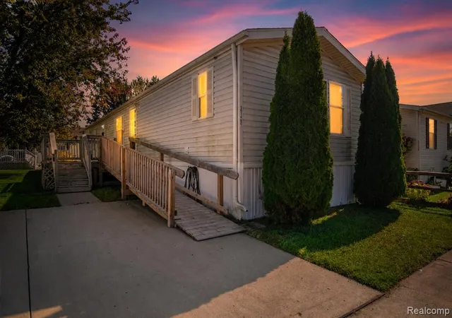 1st image of 23467 Manor Road North, New Boston, MI 48164 | MLS# 61000941