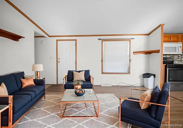 5th image of 23467 Manor Road North, New Boston, MI 48164 | MLS# 61000941