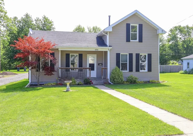 Homes for sale in Three Oaks, MI | 406 N Elm St, Three Oaks, MI 49128 | MLS# 70535358