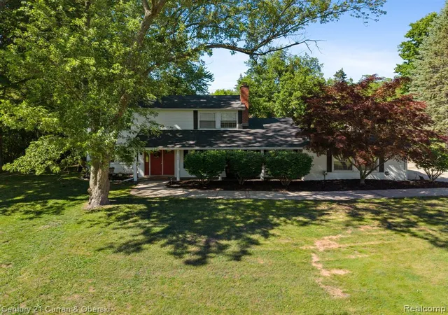 Photo 3 of Single family home for sale at 37480 Rhonswood Dr, Northville, MI 48167 9749 | MLS# 61025388 | Listing updated on 2026-09-15