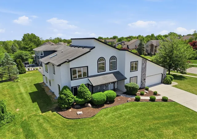 1st image of 1657 Wake Robin Ct, Ann Arbor, MI 48103 | MLS# 70541008