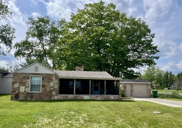 Homes for sale in Oscoda, MI | 3325 N Us 23 N, Oscoda, MI 48750 | MLS# 80069784