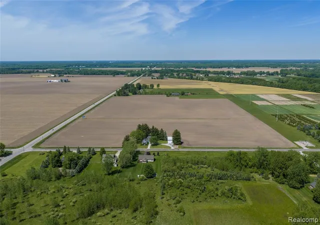 13th image of 2900b S Miller Rd, Saginaw, MI 48609 | MLS# 60998569