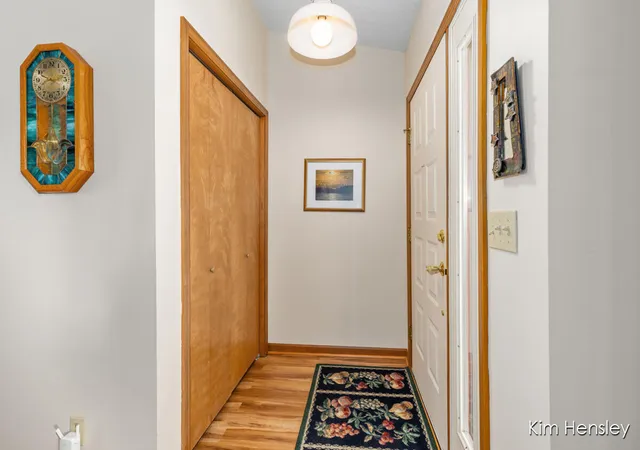 Photo 3 of Sale Pending at 7039 Crescenda Dr, Rockford, MI 49341 | MLS# 70495308 | Listing updated on 2025-10-21