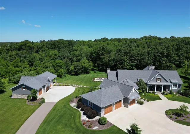 5th image of 155 Stonegate Ct, Battle Creek, MI 49015 | MLS# 70513724