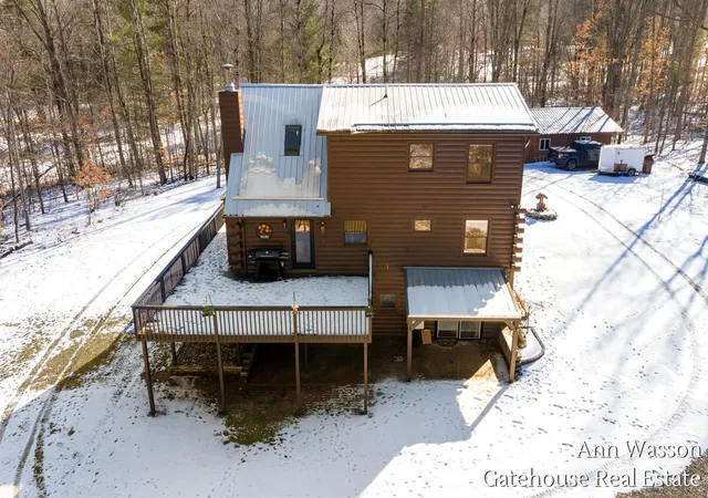 Homes for sale in Stanwood, MI | 17160 8 Mile Rd, Stanwood, MI 49346 | MLS# 70520516