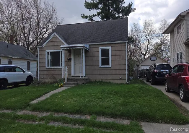 Homes for sale in Flint, MI | 733 Vermilya Ave, Flint, MI 48507 | MLS# 60994212