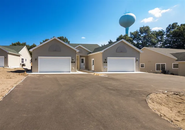 1st image of 1941 Pine Ridge Dr, Manistee, MI 49660 | MLS# 70492425