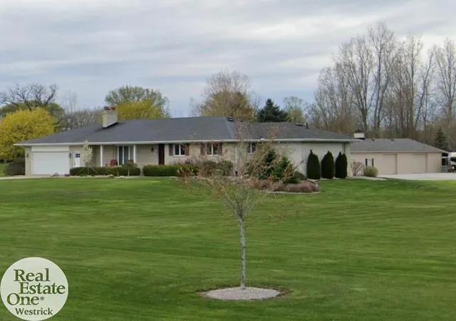 Photo 1 of Sale Pending at 19505 32 Mile Rd, Armada, MI 48005 | MLS# 50220069 | Listing updated on 2026-09-10