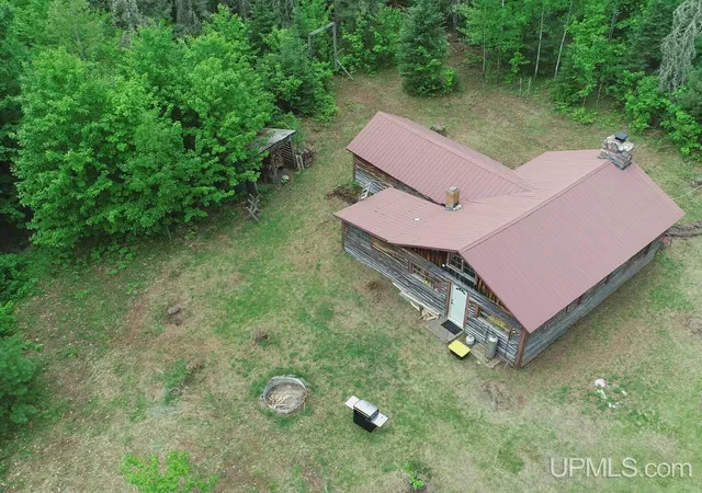 Homes for sale in Iron River, MI | 184 Marten Lake Rd, Iron River, MI 49935 | MLS# 50211182