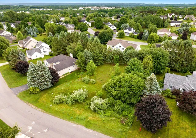 Homes for sale in Traverse City, MI | 4322 Stoneridge Dr, Traverse City, MI 49684 | MLS# 80070565