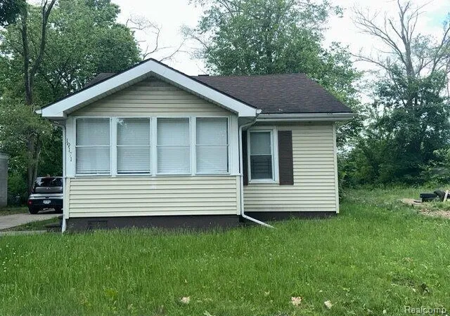 Photo 1 of Single family home for sale at 19171 Glastonbury Rd, Detroit, MI 48219 2117 | MLS# 60329037 | Listing updated on 2026-10-18