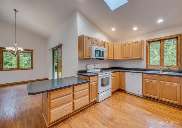 5th image of 5862 Huron Woods Ln #Lot: 4, Tawas City, MI 48763 | MLS# 80072083