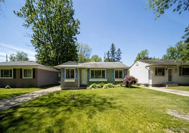 Photo 1 of Sale Pending at 2363 Darnell St, Wolverine Lake, MI 48390 | MLS# 61019096 | Listing updated on 2026-09-01