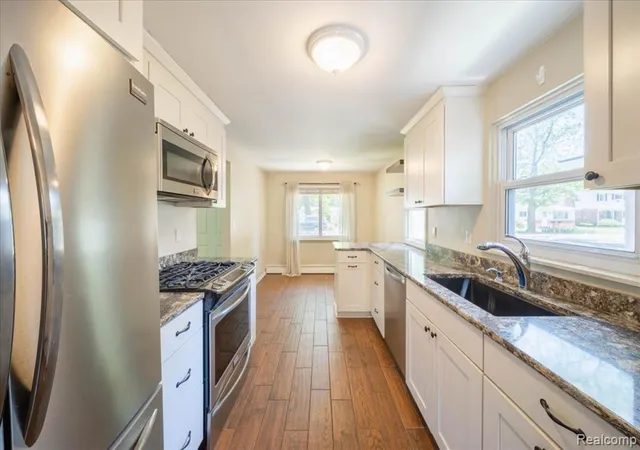 Photo 5 of Sale Pending at 2363 Darnell St, Wolverine Lake, MI 48390 | MLS# 61019096 | Listing updated on 2026-09-01