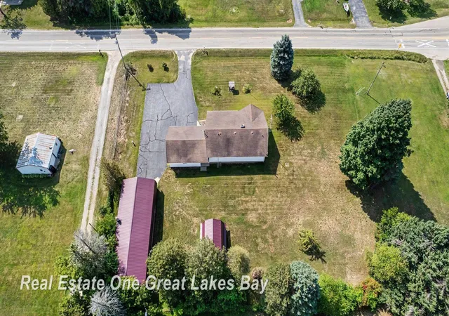 Photo 31 of Single family home for sale at 3822 Worth Rd, Pinconning, MI 48650 | MLS# 50220324 | Listing updated on 2026-09-01