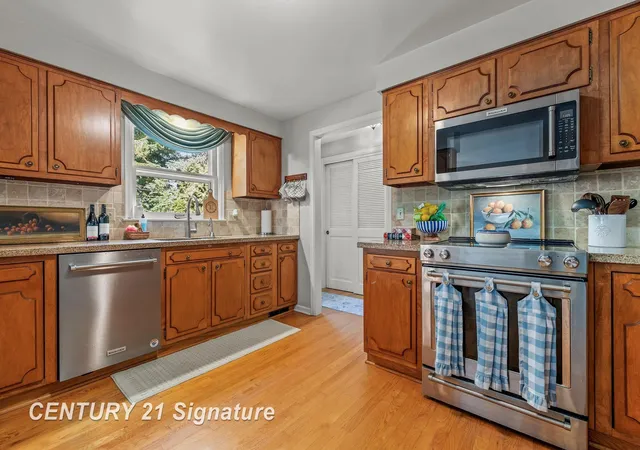 Homes for sale in Saginaw, MI | 358 Somerset Rd, Saginaw, MI 48638 | MLS# 50210742